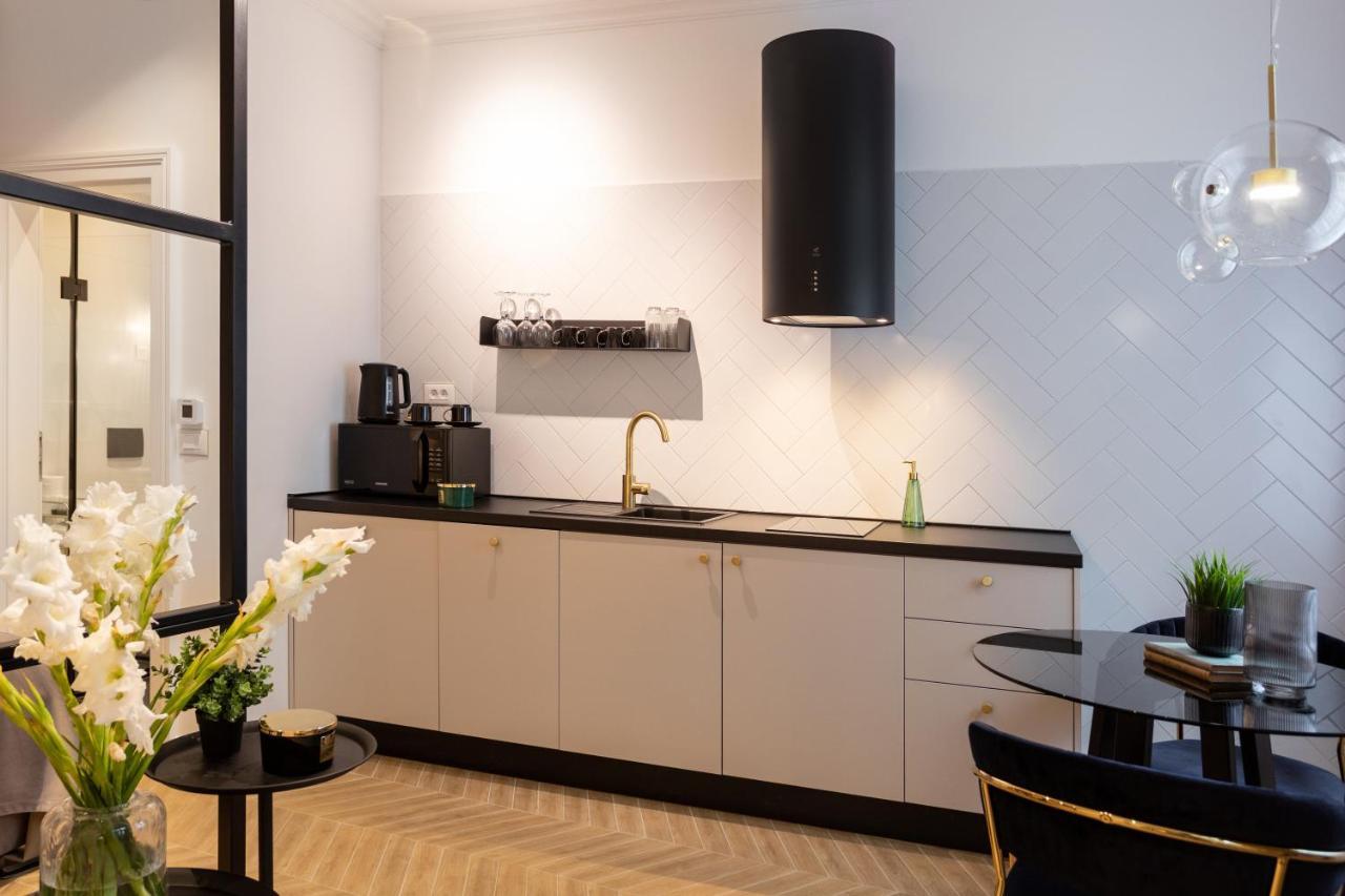 Pierrot & Pierrette Mesnicka Apartment Zagreb Bagian luar foto