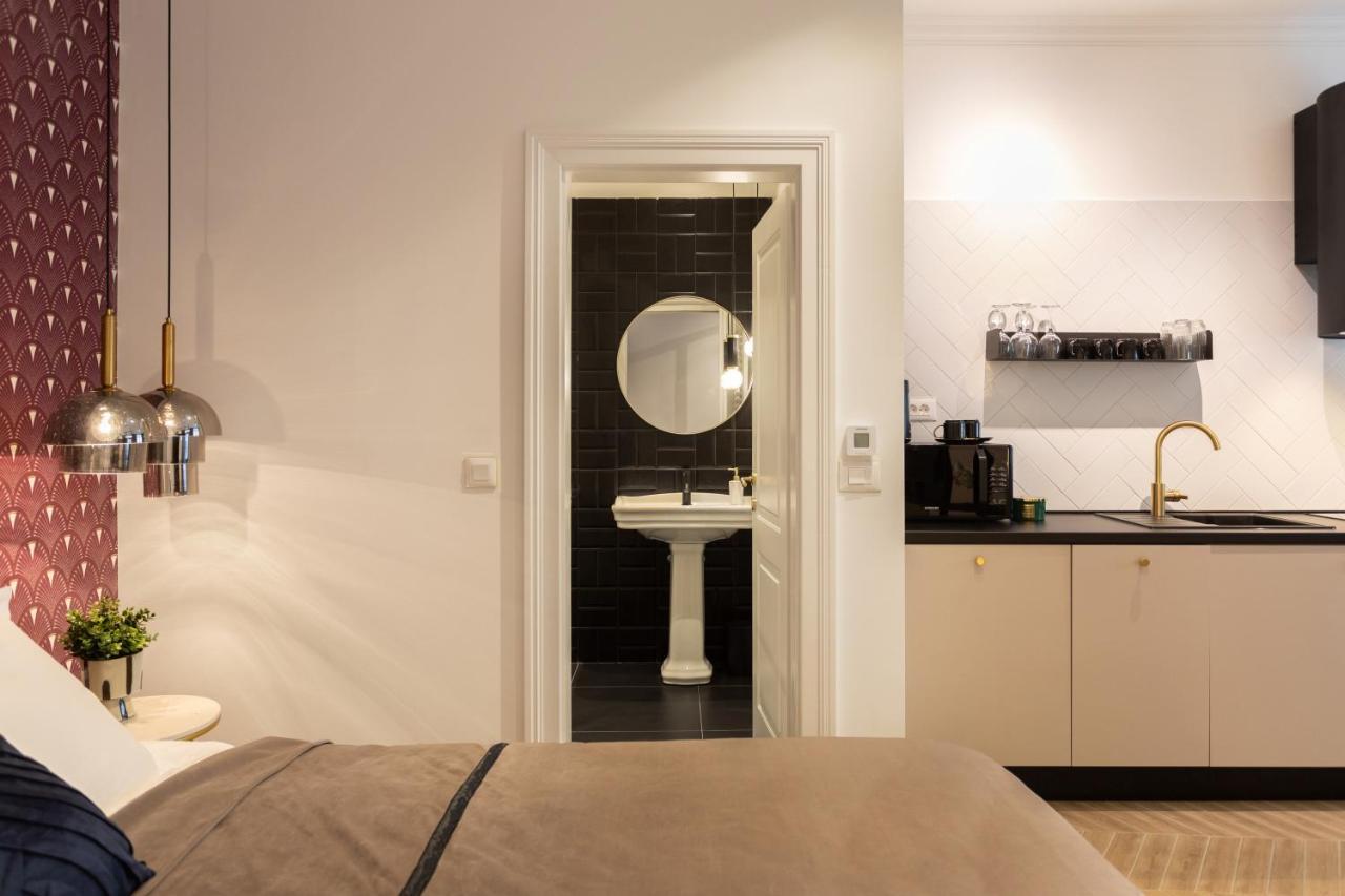 Pierrot & Pierrette Mesnicka Apartment Zagreb Bagian luar foto