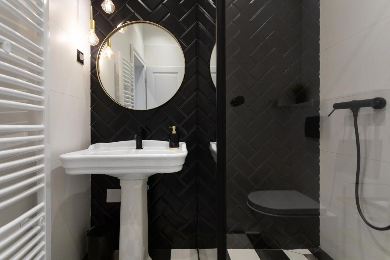 Pierrot & Pierrette Mesnicka Apartment Zagreb Bagian luar foto