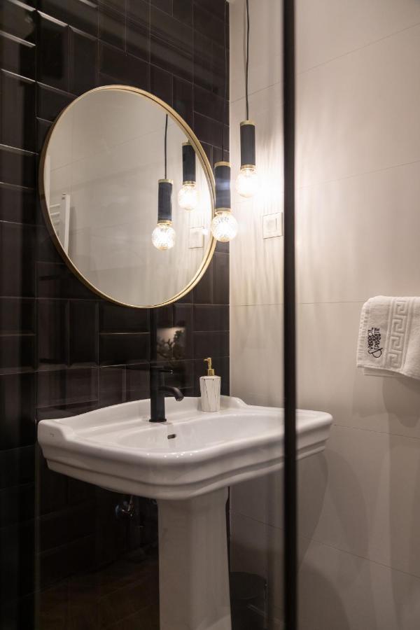 Pierrot & Pierrette Mesnicka Apartment Zagreb Bagian luar foto