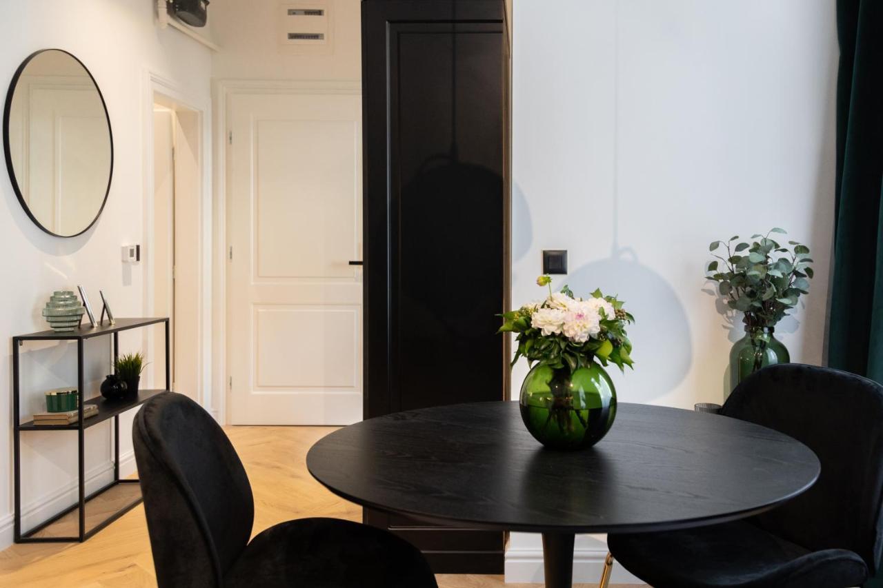 Pierrot & Pierrette Mesnicka Apartment Zagreb Bagian luar foto